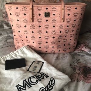 SOLD!!! MCM pink bag💕